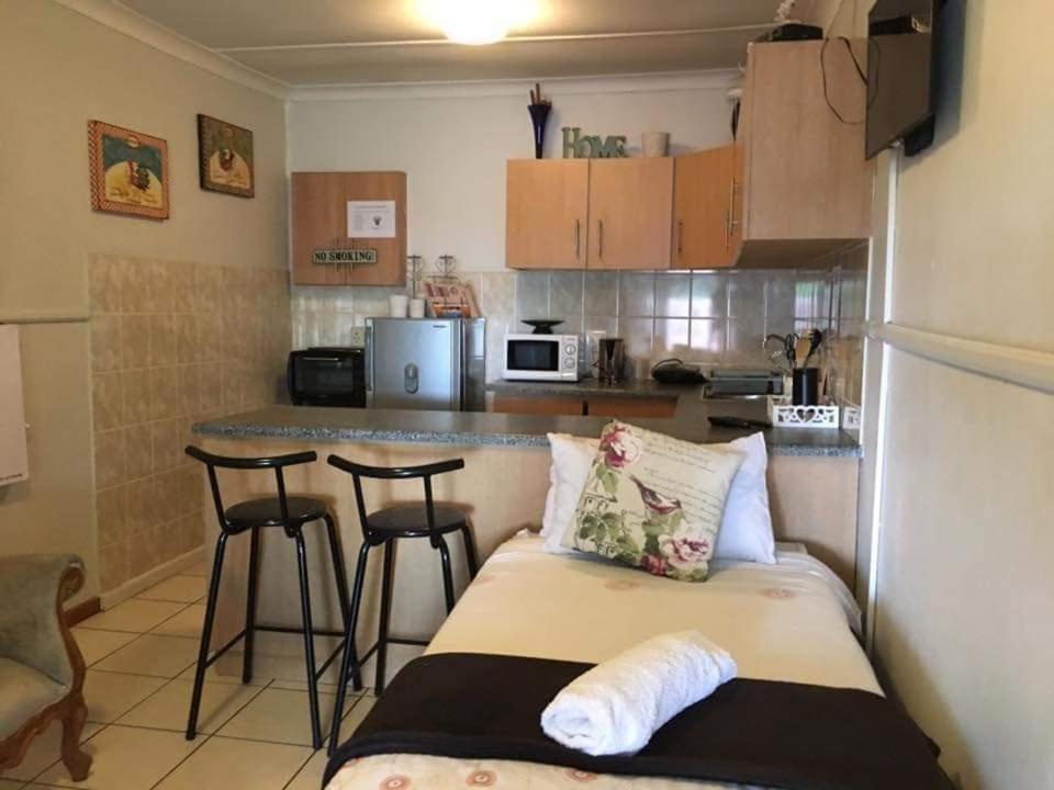 Aandrus Guesthouse Bloemfontein Dış mekan fotoğraf