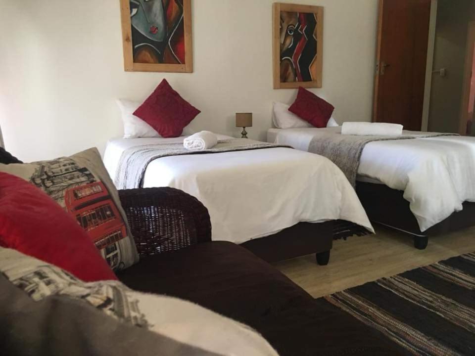Aandrus Guesthouse Bloemfontein Dış mekan fotoğraf